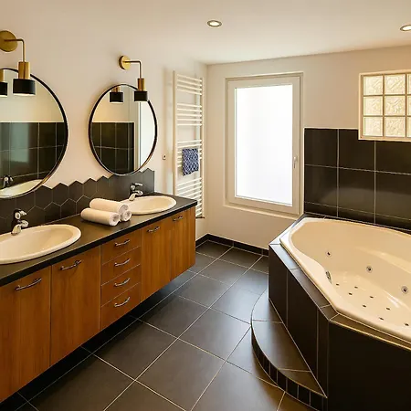 Maison Maneki Prestige Pour 14 Personnes Avec Et Sauna *